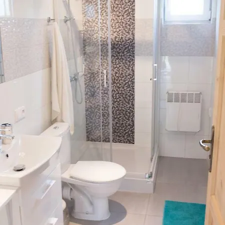 Nad Jeziorem/seehaus 2 Feriehus *